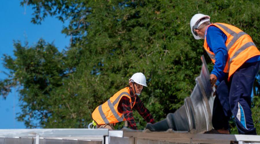 Professional new roof installation services in Weaver, AL